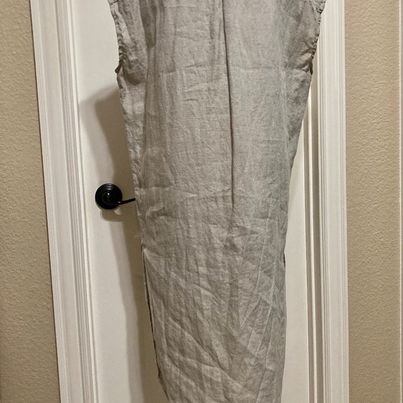 The Shanty Corp Linen Shift Button Dress - Picture 9 of 10